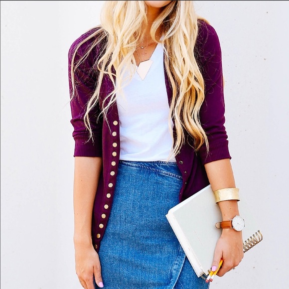 Jackets & Blazers - ✨LAST ONES ✨Dark plum snap closure cardigan
